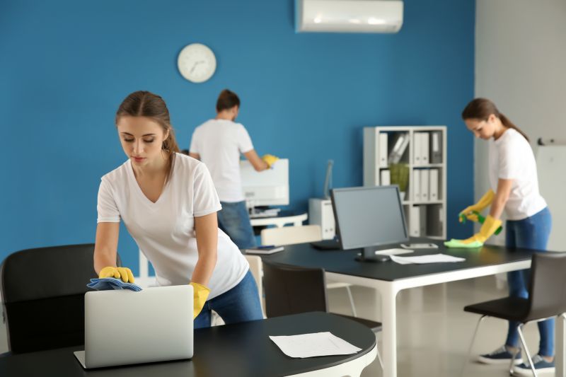 Biweekly Cleaning Vs Weekly Cleaning: Which Schedule Works Best?